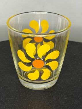 Vintage Hazel Atlas Sour Cream Glass